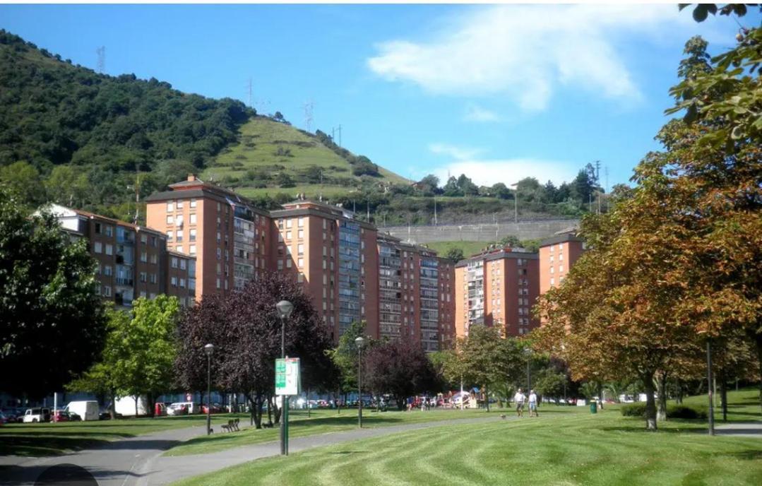 Bonito Apartamento En Zamakola Bilbao Exterior photo